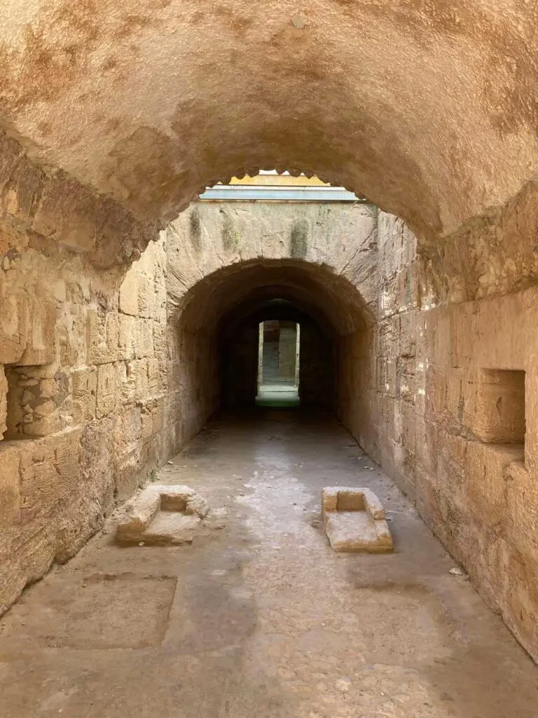 El Djem amphitheatre gladiator tunnel