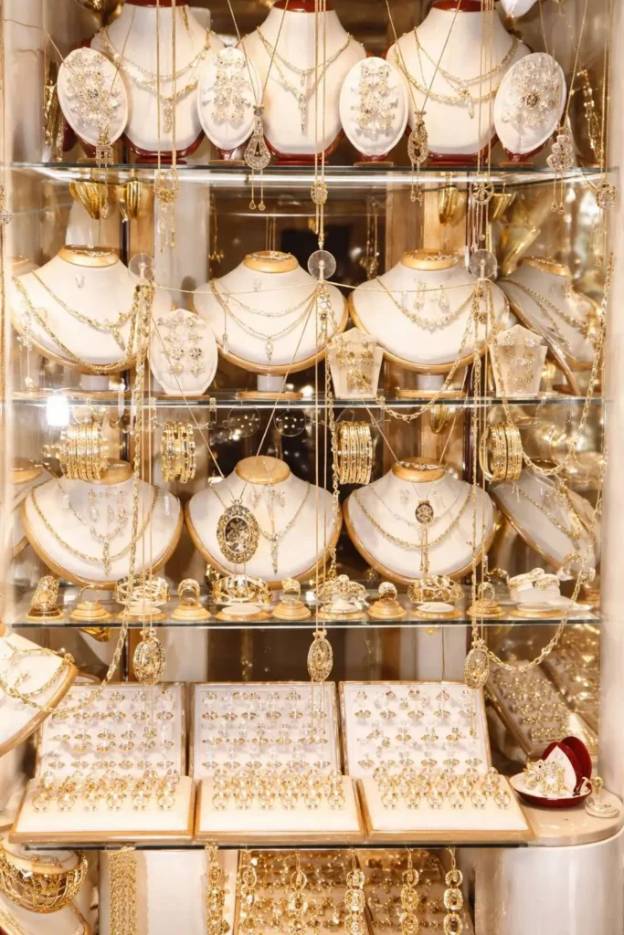 What to buy in Tunisia – gold jewelry shop in Tunis Medina with traditional necklaces and rings